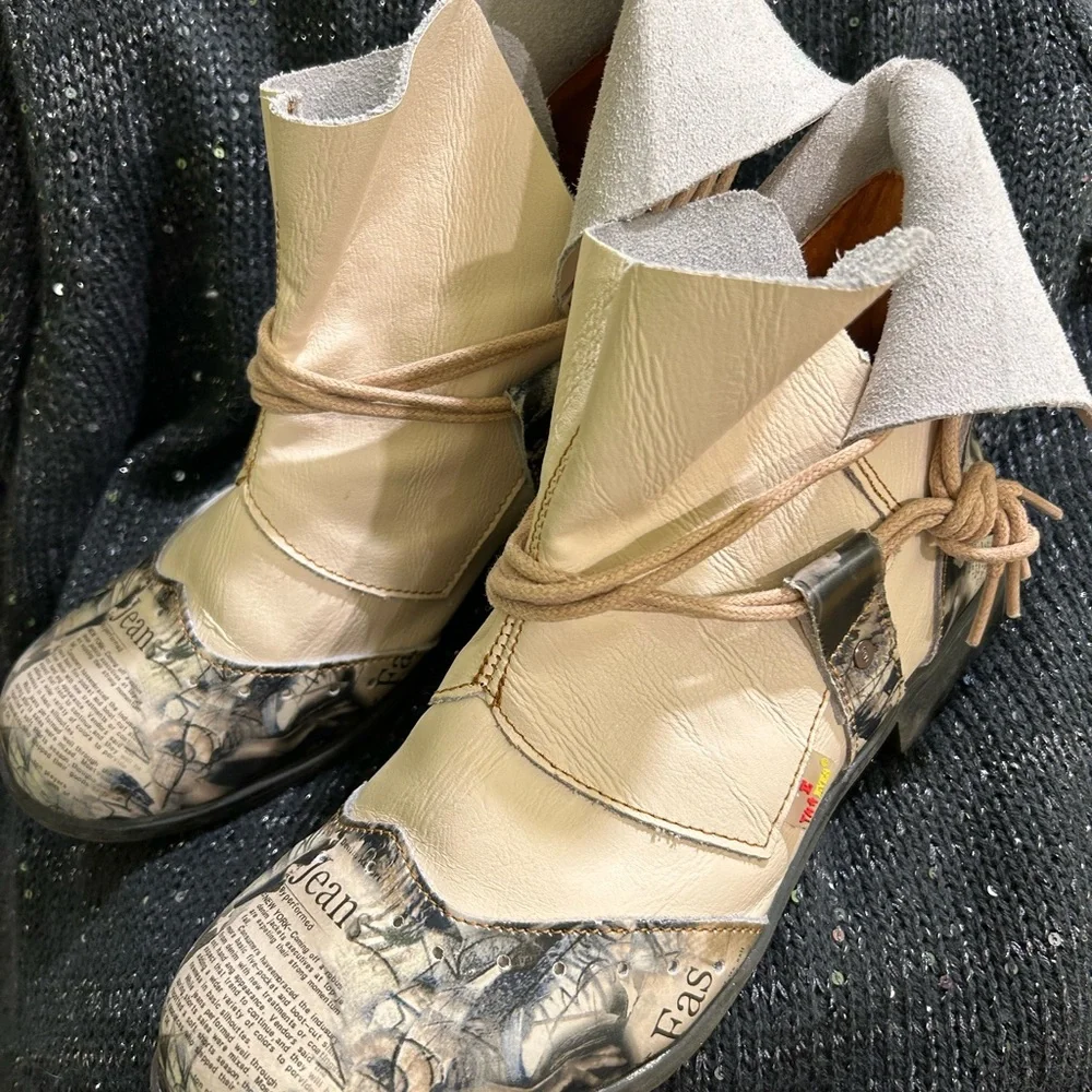 TMA Eyes Beige Newspaper-Print Leather Ankle Boots - Picture 2 of 14
